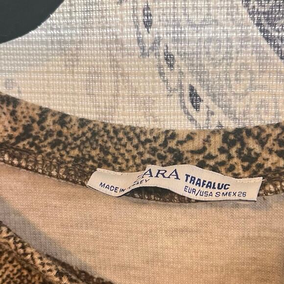 Zara Neutral Snakeskin Crop Top‎ Size Small - Picture 5 of 6